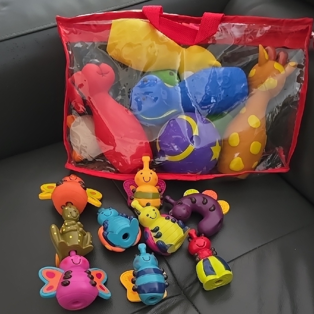 Melissa & Doug Bowling Play Set + String-Along Snug Bug Critter Poppers